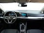 Volkswagen Golf 1.5 TSI Life | Trekhaak | Camera | Navigatie | Adaptive Cruise | Apple Carplay / Android Auto  | Climate Controle |