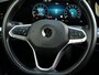 Volkswagen Golf 1.5 TSI Life | Trekhaak | Camera | Navigatie | Adaptive Cruise | Apple Carplay / Android Auto  | Climate Controle |