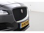 Jaguar F-Pace 2.0t AWD Premium Edition | Panoramadak | Trekhaak | Camera | Leder | Meridian