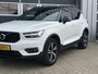 Volvo XC40 2.0 T4 R-Design | Camera | Parkeer sensoren | Keyless | Stoel verwarming |