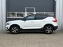 Volvo XC40 2.0 T4 R-Design | Camera | Parkeer sensoren | Keyless | Stoel verwarming |