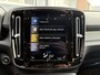 Volvo XC40 2.0 T4 R-Design | Camera | Parkeer sensoren | Keyless | Stoel verwarming |