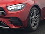Mercedes-Benz E-klasse Estate 300 e AMG Line PHEV 320pk | Panodak | Trekhaak af Fabriek | Adaptive Cruise | Head Up | Multibeam LED | Lederen Sportstoelen | Widscreen Navi | Sfeerverlichting | Camera |