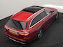 Mercedes-Benz E-klasse Estate 300 e AMG Line PHEV 320pk | Panodak | Trekhaak af Fabriek | Adaptive Cruise | Head Up | Multibeam LED | Lederen Sportstoelen | Widscreen Navi | Sfeerverlichting | Camera |