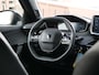 Peugeot 2008 1.2 Hybrid 136 Pk Allure Automaat DAB / Apple Carplay / PDC / 17 inch