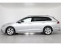 Volkswagen Golf Variant 1.5 eTSI Life Business | Elektrische stoelen | Navigatie | Adaptieve Cruise | Stoel/Stuurverwarming | Adaptieve Cruise |