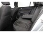 Volkswagen Golf Variant 1.5 eTSI Life Business | Dealer Onderhouden! | LED | Sfeerverlichting | Elektrische stoelen | Navigatie | Adaptieve Cruise | Stoel/Stuurverwarming |