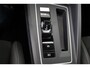 Volkswagen Golf Variant 1.5 eTSI Life Business | Dealer Onderhouden! | LED | Sfeerverlichting | Elektrische stoelen | Navigatie | Adaptieve Cruise | Stoel/Stuurverwarming |