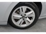 Volkswagen Golf Variant 1.5 eTSI Life Business | Dealer Onderhouden! | LED | Sfeerverlichting | Elektrische stoelen | Navigatie | Adaptieve Cruise | Stoel/Stuurverwarming |