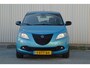 Lancia Ypsilon 0.9 TwinAir Elefantino Plus Automaat | Navigatie | Parkeersensoren | Elektrische Ramen | Radio | | Airco | Centrale deurvergrendeling met afstandsbediening | Lederen stuurwiel