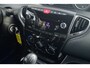 Lancia Ypsilon 0.9 TwinAir Elefantino Plus Automaat | Navigatie | Parkeersensoren | Elektrische Ramen | Radio | | Airco | Centrale deurvergrendeling met afstandsbediening | Lederen stuurwiel