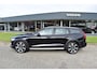 Volvo V60 Cross Country B5 265PK Automaat AWD Pro | Trekhaak | ACC | Blis | Camera | Styling kit | 20"LMV