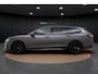 Volkswagen Passat Variant 1.5 eHybrid R-Line | Pano Dak | Trekhaak | Head-up Display | 360 Camera | Side Assist | ACC | H&K Audio | 18'' |