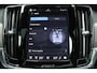 Volvo V90 T8 Automaat Plug-in hybrid AWD Ultra Dark | Luchtvering | Bowers & Wilkins Audiosysteem | Lichtmetalen Velgen 20"| Kunstlederen Interieurdelen |  Rondomzicht Camera | Elektrisch Glazen Panorama-Dak | Head-up Display | Electronic Climate Controle | Massagefunctie Voorstoelen | VerwarmdeGeventileerde Voorstoelen | Stuurwiel Verwarmend | Achterbank Verwarmd | Google Navigatiesysteem Full Map |Gelaagde Zijruiten | Semi Elektrische Trekhaak