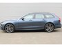 Volvo V90 T8 Automaat Plug-in hybrid AWD Ultra Dark | Luchtvering | Bowers & Wilkins Audiosysteem | Lichtmetalen Velgen 20"| Kunstlederen Interieurdelen | Rondomzicht Camera | Elektrisch Glazen Panorama-Dak | Head-up Display | Electronic Climate Controle | Massagefunctie Voorstoelen | VerwarmdeGeventileerde Voorstoelen | Stuurwiel Verwarmend | Achterbank Verwarmd | Google Navigatiesysteem Full Map |Gelaagde Zijruiten | Semi Elektrische Trekhaak