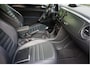 Volkswagen Beetle 1.2 TSI Exclusive Allstar | LEER | NAVI | XENON + LED | Parkeersensoren voor en achter | Volledige historie (boekjes + onderhoudsuitdraai dealer)