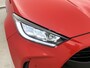 Toyota Yaris 1.5 Hybrid Launch Edition Limited | Head-up display | Stoel+stuurverwarming | Dodehoek detectie | Apple CarPlay/Android auto | Draadloze telefoonlader |
