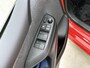 Toyota Yaris 1.5 Hybrid Launch Edition Limited | Head-up display | Stoel+stuurverwarming | Dodehoek detectie | Apple CarPlay/Android auto | Draadloze telefoonlader |