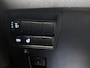 Toyota Yaris 1.5 Hybrid Launch Edition Limited | Head-up display | Stoel+stuurverwarming | Dodehoek detectie | Apple CarPlay/Android auto | Draadloze telefoonlader |
