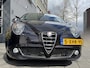 Alfa Romeo MiTo 0.9 TwinAir Esclusivo - Navigatie I Leer I Airco I Xenon / PDC I Sport velgen I Dealer onderhouden