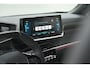Peugeot e-2008 EV GT 50 kWh | Camera | Alcantara Pakket | Adaptieve Cruise Control | Stoelverwarming | Dodehoekdetectie