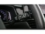 Volkswagen T-Roc 1.5 TSI 150pk R-Line Business DSG / Panoramadak / Keyless / Stoelverwarming / Camera