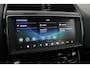 Jaguar XE 2.0 Portfolio | ACC | BLIS | Voorruitverwarming | Camera | Leder | Apple Carplay