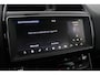 Jaguar XE 2.0 Portfolio | ACC | BLIS | Voorruitverwarming | Camera | Leder | Apple Carplay
