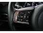Jaguar XE 2.0 Portfolio | ACC | BLIS | Voorruitverwarming | Camera | Leder | Apple Carplay