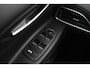 Jaguar XE 2.0 Portfolio | ACC | BLIS | Voorruitverwarming | Camera | Leder | Apple Carplay