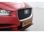 Jaguar XE 2.0 Portfolio | ACC | BLIS | Voorruitverwarming | Camera | Leder | Apple Carplay