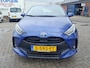 Toyota Yaris 1.5 Hybrid Dynamic keurig nette nauwelijks gebruikte in Nederland nieuw geleverde Yaris van eerste eigenaar!