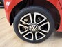 Volkswagen Up! 1.0 groove up! BlueMotion Airco | Stoel Verwarming | Fender Audio | Navigatie |
