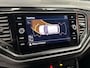 Volkswagen T-Roc 1.5 TSI SPORT AUTOMAAT NAVIGATIE ADAPTIVE CRUISE CONTROL APPLE CARPLAY/ANDROID RIJSTROOKSENSOREN ACHTERUITRIJCAMERA NIEUWE ALL SEASONS BANDEN AFN. TREKHAAK ZEER MOOI !! Brgl