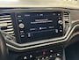 Volkswagen T-Roc 1.5 TSI SPORT AUTOMAAT NAVIGATIE ADAPTIVE CRUISE CONTROL APPLE CARPLAY/ANDROID RIJSTROOKSENSOREN ACHTERUITRIJCAMERA NIEUWE ALL SEASONS BANDEN AFN. TREKHAAK ZEER MOOI !! Brgl