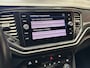 Volkswagen T-Roc 1.5 TSI SPORT AUTOMAAT NAVIGATIE ADAPTIVE CRUISE CONTROL APPLE CARPLAY/ANDROID RIJSTROOKSENSOREN ACHTERUITRIJCAMERA NIEUWE ALL SEASONS BANDEN AFN. TREKHAAK ZEER MOOI !! Brgl