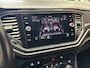 Volkswagen T-Roc 1.5 TSI SPORT AUTOMAAT NAVIGATIE ADAPTIVE CRUISE CONTROL APPLE CARPLAY/ANDROID RIJSTROOKSENSOREN ACHTERUITRIJCAMERA NIEUWE ALL SEASONS BANDEN AFN. TREKHAAK ZEER MOOI !! Brgl