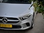 Mercedes-Benz A-klasse 180 AUT7 LIMOUSINE SOLUTION LEDER NAVI CAMERA DIGI-DASH PDC LED LMV