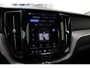 Volvo XC60 T8 Plug-in hybrid AWD Plus Dark | Harman Kardon Premium Audio | Adaptive Cruise Control | Parkeerverwarming | BLIS | Longe Range | Semi Electrische Wegklapbare trekhaak | Stoelverwarming | Stuurwielverwarming