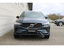 Volvo XC60 T8 Plug-in hybrid AWD Plus Dark | Harman Kardon Premium Audio | Adaptive Cruise Control | Parkeerverwarming | BLIS | Longe Range | Semi Electrische Wegklapbare trekhaak | Stoelverwarming | Stuurwielverwarming