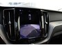 Volvo XC60 T8 Plug-in hybrid AWD Plus Dark | Harman Kardon Premium Audio | Adaptive Cruise Control | Parkeerverwarming | BLIS | Longe Range | Semi Electrische Wegklapbare trekhaak | Stoelverwarming | Stuurwielverwarming