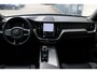Volvo XC60 T8 Plug-in hybrid AWD Plus Dark | Harman Kardon Premium Audio | Adaptive Cruise Control | Parkeerverwarming | BLIS | Longe Range | Semi Electrische Wegklapbare trekhaak | Stoelverwarming | Stuurwielverwarming