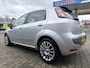 Fiat Punto Evo 1.4-16V Multiair Emotion, panorama-/schuif-/kanteldak, navigatiesysteem, climatronic, cruisecontrol, pdc, leuke auto, rijdt en schakelt perfect.