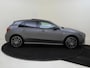 Mercedes-Benz A-klasse 250 e Business Solution AMG Panoramadak / Plus pakket / Head-up / Memory / 360 Camera / Sfeerverlichting / Stoelverwarming / Night