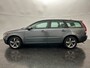 Volvo V50 2.5 T5 AWD Kinetic / YOUNGTIMER / Leder / Xenon