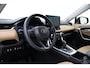 Toyota RAV4 2.5 Hybrid AWD Executive | Trekhaak | Leder | Stoelverwarming | JBL | Dodehoek detectie | Apple Carplay / Android Auto | Adaptive Cruise | Parkeersensoren voor/achter | Camera | Full LED | Keyless | 18 inch