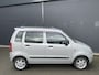 Suzuki Wagon R+ 1.3 S-Limited Airco - Achterspoiler - Centrale vergrendeling - Dakrails - Elektrische ramen voor - Getint glas - Licht metalen velgen - mistlampen voor