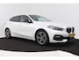 BMW 1-Serie 118i Executive Edition (STOEL/STUUR VERWARMING, CAMERA, CRUISE CONTROL ADAPTIEF, SFEERVERLICHTING, PARKEERSENSOREN)