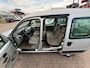 Renault Kangoo 1.6-16V Privilège 5 persoons uitvoering !