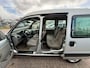 Renault Kangoo 1.6-16V Privilège 5 persoons uitvoering !